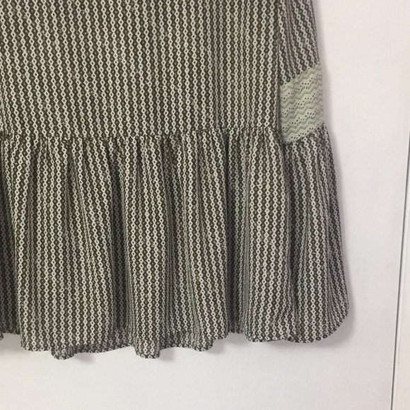 Du Jour Women’s Bell Sleeves Blouse - Picture 7 of 9